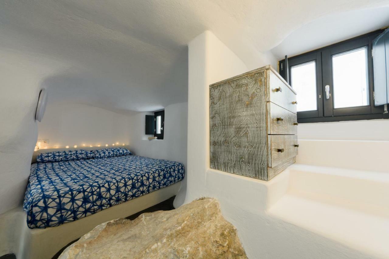 The Luna Suite Emporio  Exteriör bild