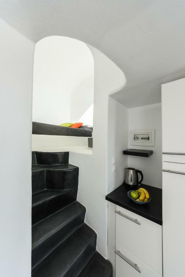 The Luna Suite Emporio  Exteriör bild